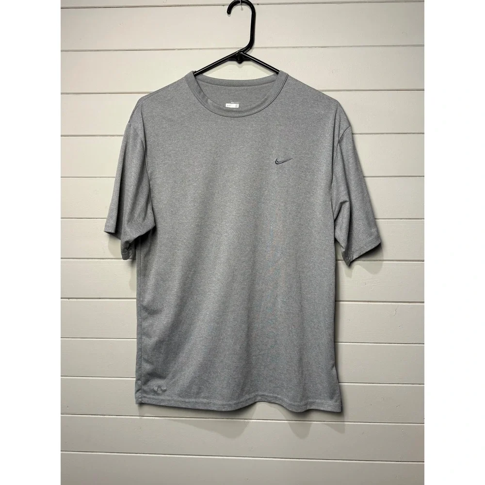 Nike Dri FIT Men Gray‎ Short Sleeve Athletic T Shirt Size S S8JOM